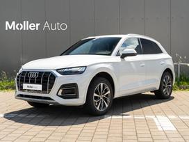 Audi Q5, 2.0 l., off-road / crossover