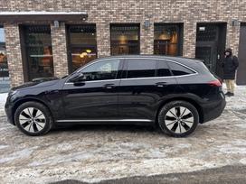Mercedes-Benz EQC, visureigis / krosoveris