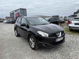 Nissan Qashqai, 1.5 l., Внедорожник / Кроссовер