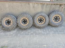 Can Am Bombardier, lengvojo lydinio, R12