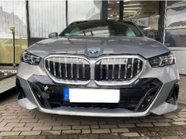 BMW i5, 81 kWh, saloon / sedan