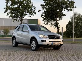 Mercedes-Benz ML320, 3.0 l., visureigis / krosoveris