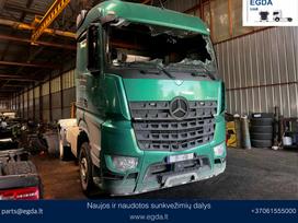 Mercedes-Benz AROCS, sunkvežimiai
