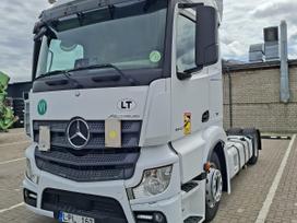Mercedes-Benz Actros 1842, 2 спальных места