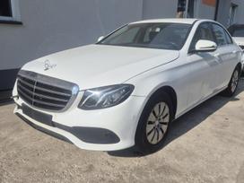 Mercedes-Benz E200, 2.2 l., sedanas