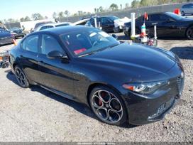 Alfa Romeo Giulia, 2.0 l., saloon / sedan