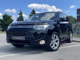 Mitsubishi Outlander, 2.0 l., Внедорожник / Кроссовер