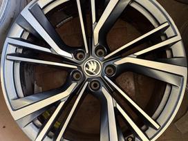 Skoda Enyaq, lengvojo lydinio, R20