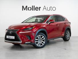 Lexus NX 300h, 2.5 l., off-road / crossover