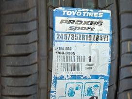 Toyo, vasaras 245/35 R19