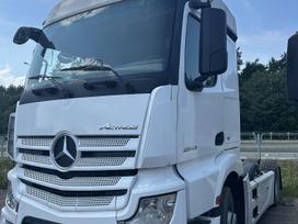 Mercedes-Benz Actros 2543, 2 спальных места