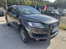 Audi Q7, 3.0 l., off-road / crossover