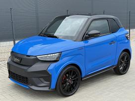 Ligier JS50, 0.5 l., hatchback