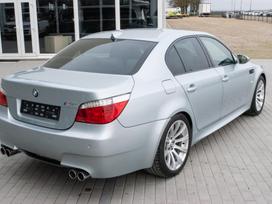 BMW M5, 5.0 l., saloon / sedan