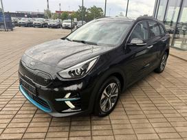 Kia Niro, 64 кВт·ч, Внедорожник / Кроссовер