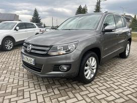 Volkswagen Tiguan, 2.0 l., off-road / crossover