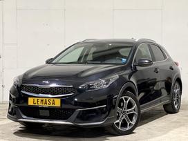 Kia XCeed, 1.6 l., off-road / crossover