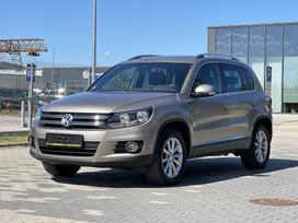 Volkswagen Tiguan, 2.0 l., Внедорожник / Кроссовер