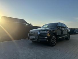 Audi Q7, 3.0 l., off-road / crossover