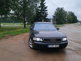 Audi A8, 2.5 l., Седан