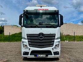 Mercedes-benz Actros, 2 miegamosios vietos