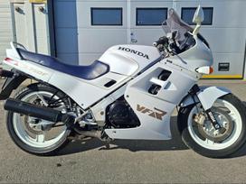 Honda VFR (Crosstourer / Crossrunner) 750cc, touring / sport touring / kelioniniai