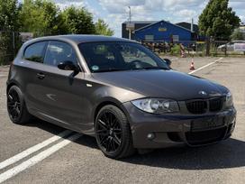 BMW 118, 2.0 l., Хэтчбек