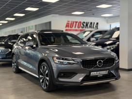 Volvo V60 Cross Country, 2.0 l., Универсал