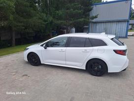 Toyota Corolla, 2.0 l., universalas
