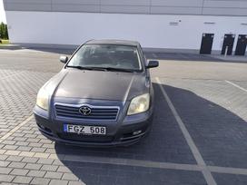 Toyota Avensis, 2.0 l., Хэтчбек