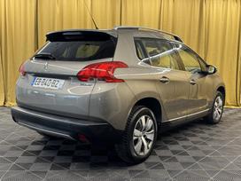 Peugeot 2008, 1.2 l., hečbekas