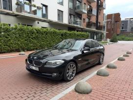 BMW 525, 3.0 l., saloon / sedan
