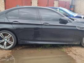 BMW M5, 4.4 l., saloon / sedan