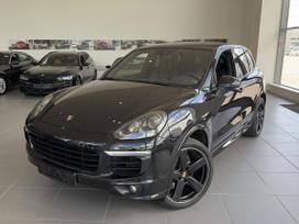 Porsche Cayenne, 3.0 l., off-road / crossover