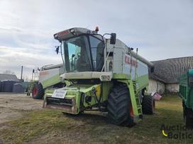 Claas Lexion 480, combine harvesters