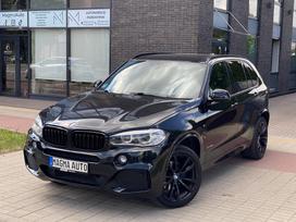 BMW X5, 3.0 l., off-road / crossover