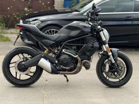 Ducati Monster 797cc, street / classic