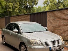 Toyota Avensis, 2.0 l., sedanas