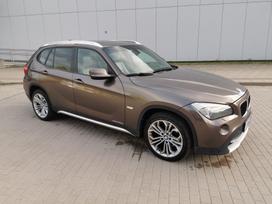 BMW X1, 2.0 l., visureigis / krosoveris