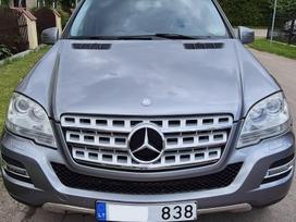 Mercedes-Benz ML350, visureigis / krosoveris