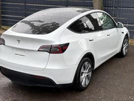 Tesla Model Y, 60 kWh, hatchback