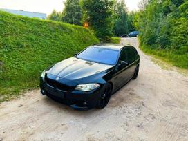 Bmw 5 serija dalimis. N57d30a 190kw spalvos