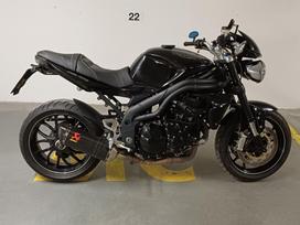 Triumph Speed Triple 1050cc, street / klasikiniai