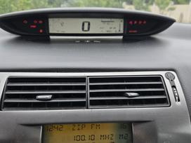 Citroen C4, 1.6 l., hatchback