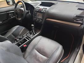 Subaru XV, 2.0 l., hatchback