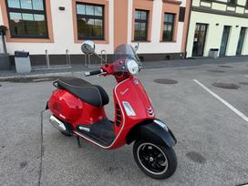 Piaggio Vespa 125cc, motoroleriai / mopedai