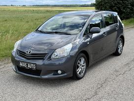 Toyota Verso, 1.8 l., Минивэн
