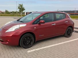 Nissan Leaf, 24 kwh, hečbekas