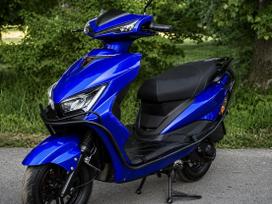 Yamaha Cygnus 49cc, mopēds / motorollers