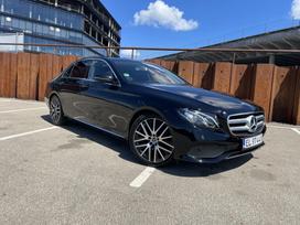 Mercedes-Benz E220, 2.0 l., Седан